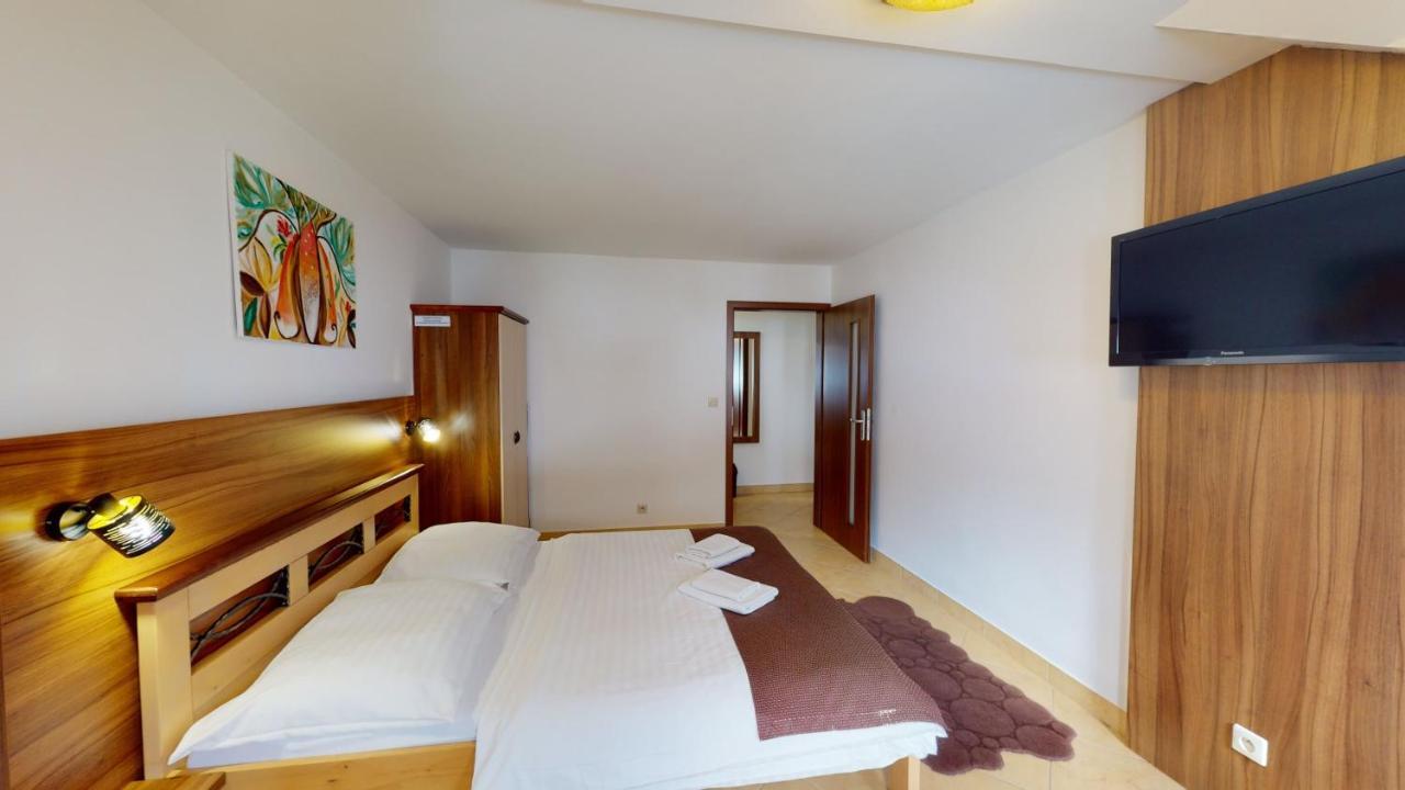 Garni Hotel Fatra Terchová Екстериор снимка