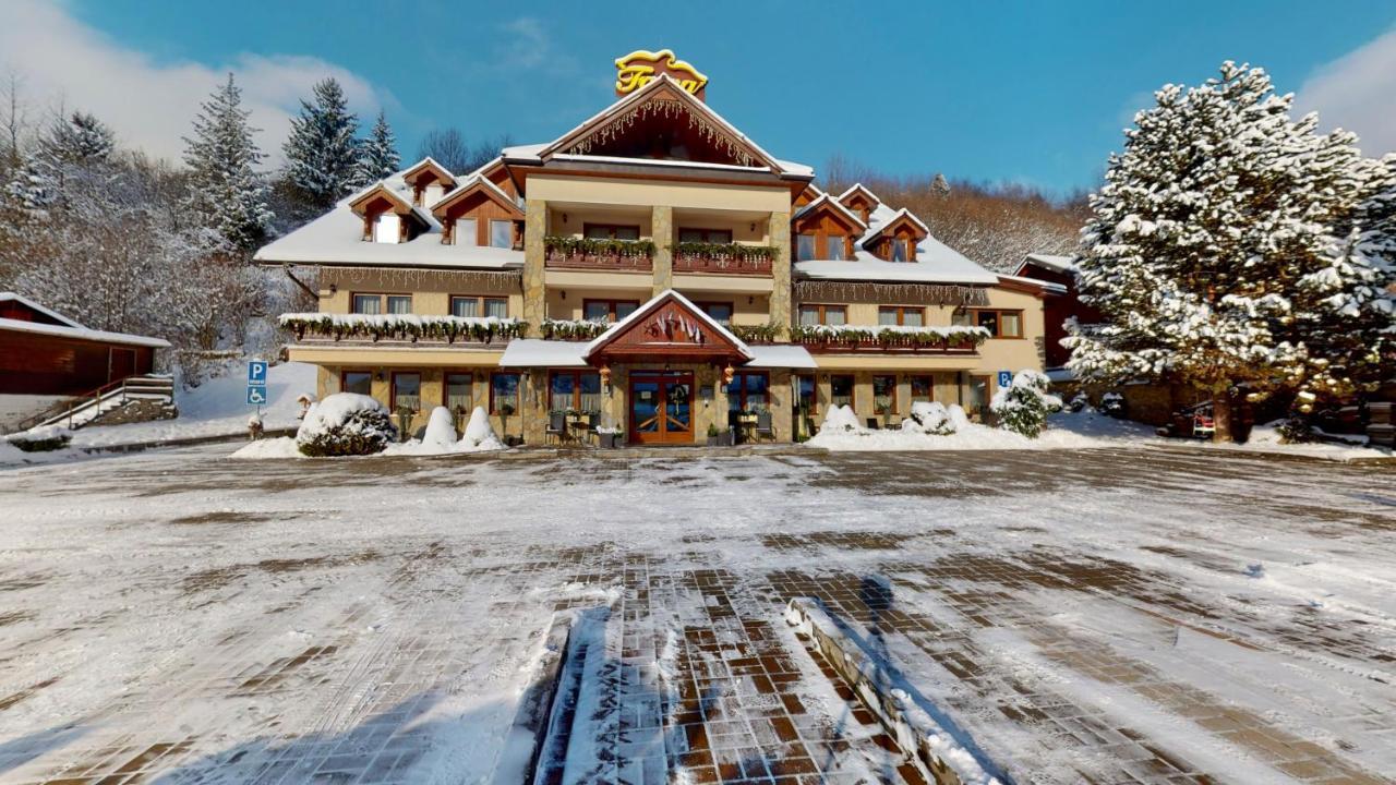 Garni Hotel Fatra Terchová Екстериор снимка