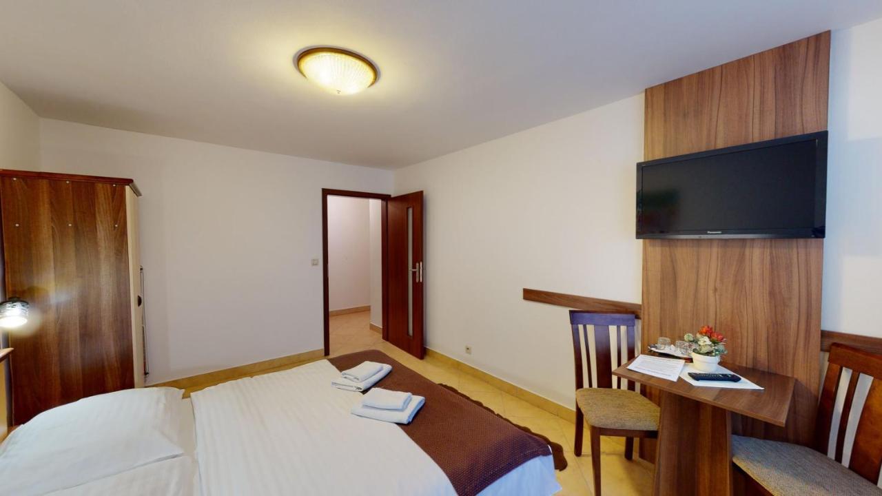 Garni Hotel Fatra Terchová Екстериор снимка