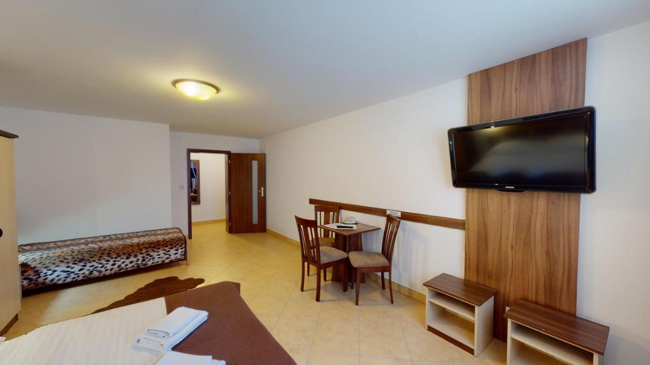 Garni Hotel Fatra Terchová Екстериор снимка