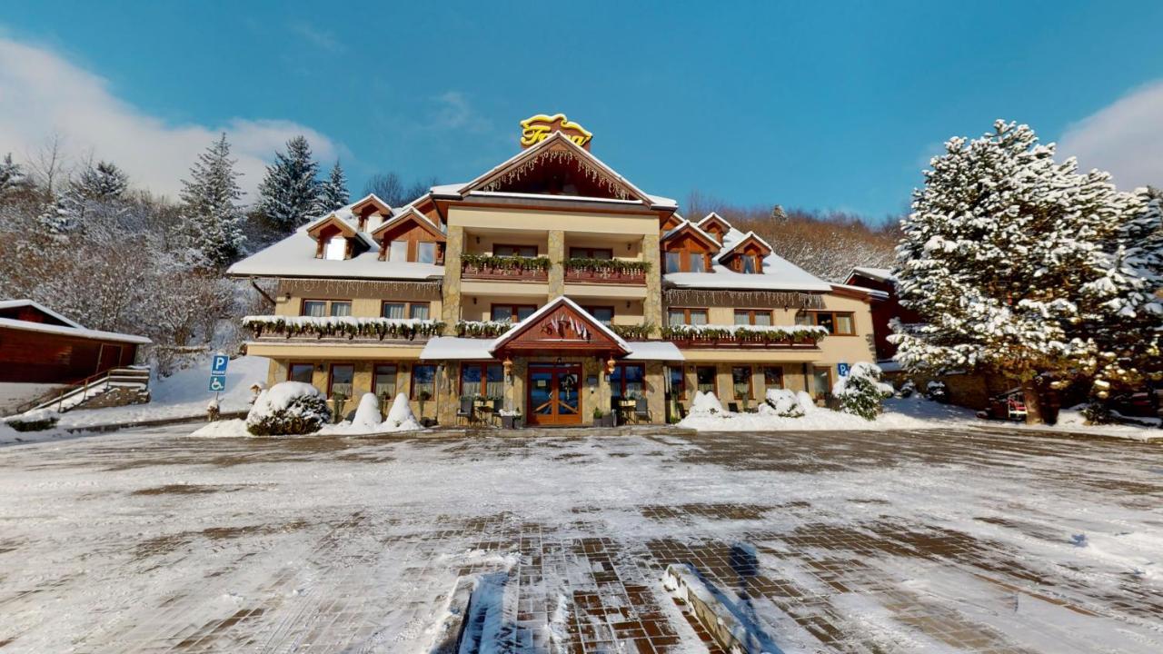 Garni Hotel Fatra Terchová Екстериор снимка