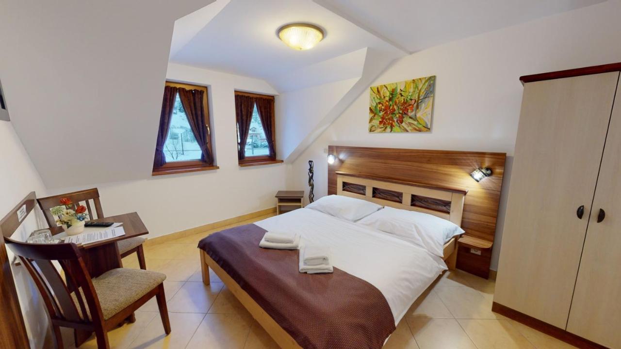 Garni Hotel Fatra Terchová Екстериор снимка