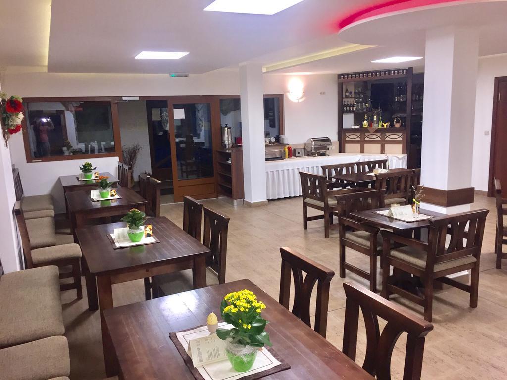 Garni Hotel Fatra Terchová Екстериор снимка