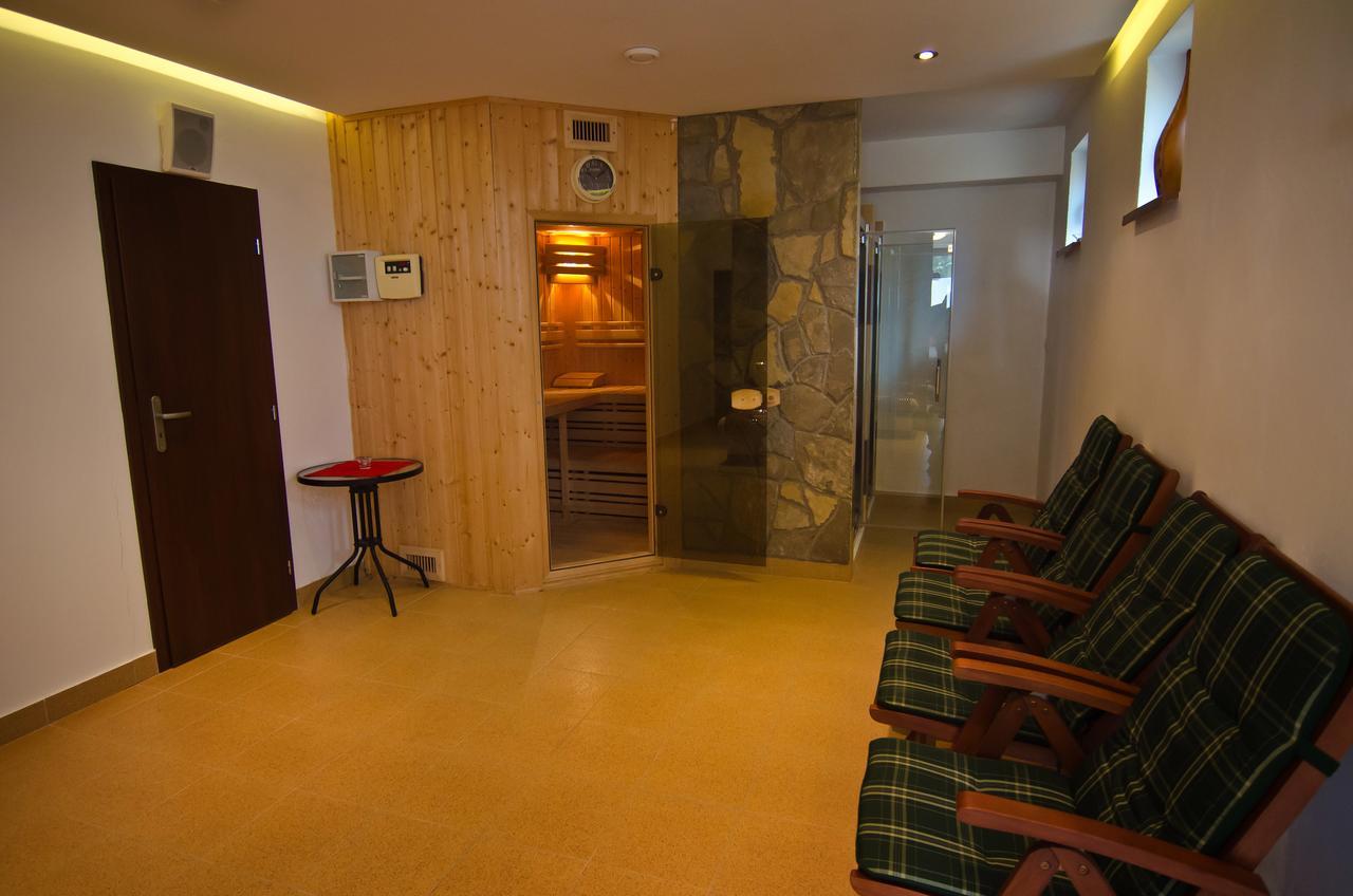 Garni Hotel Fatra Terchová Екстериор снимка