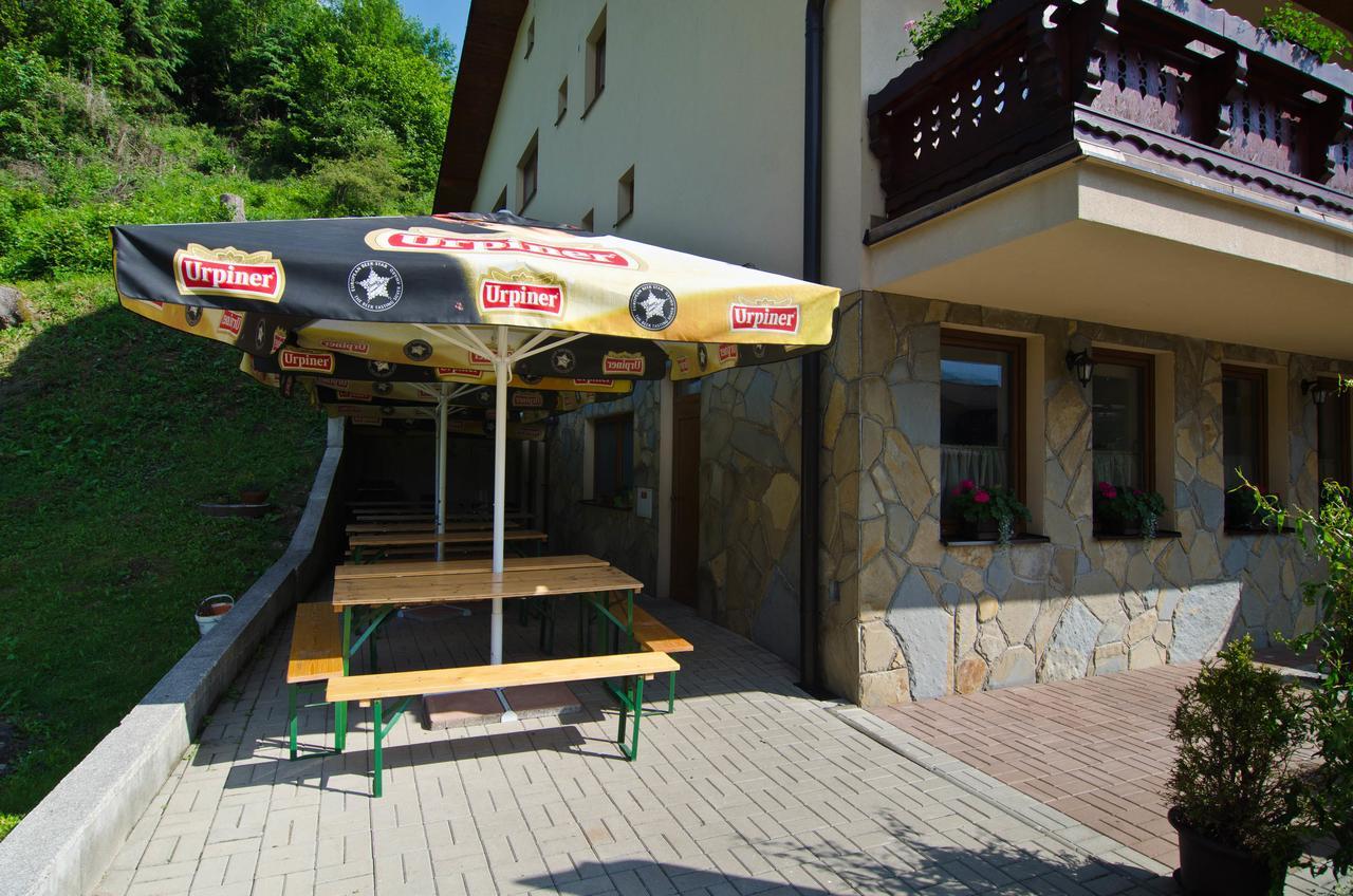 Garni Hotel Fatra Terchová Екстериор снимка
